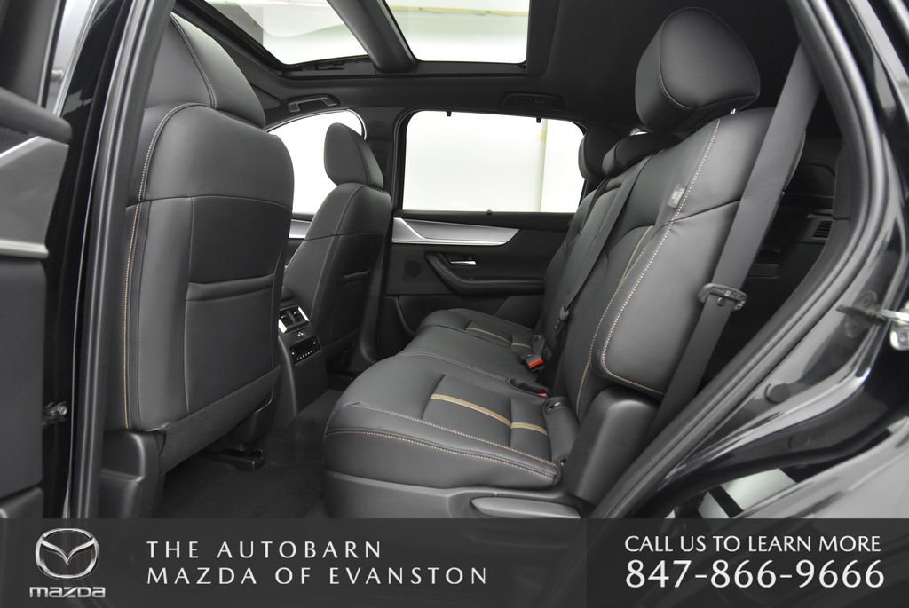 Used 2025 MAZDA CX-70 Plug-In Hybrid w/ Premium Plus image 21
