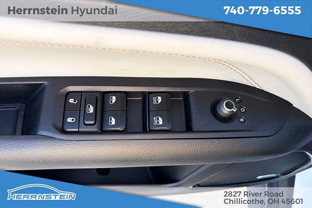Used 2023 Jeep Compass Limited w/ Sun and Sound Group AWD/4WD image 15