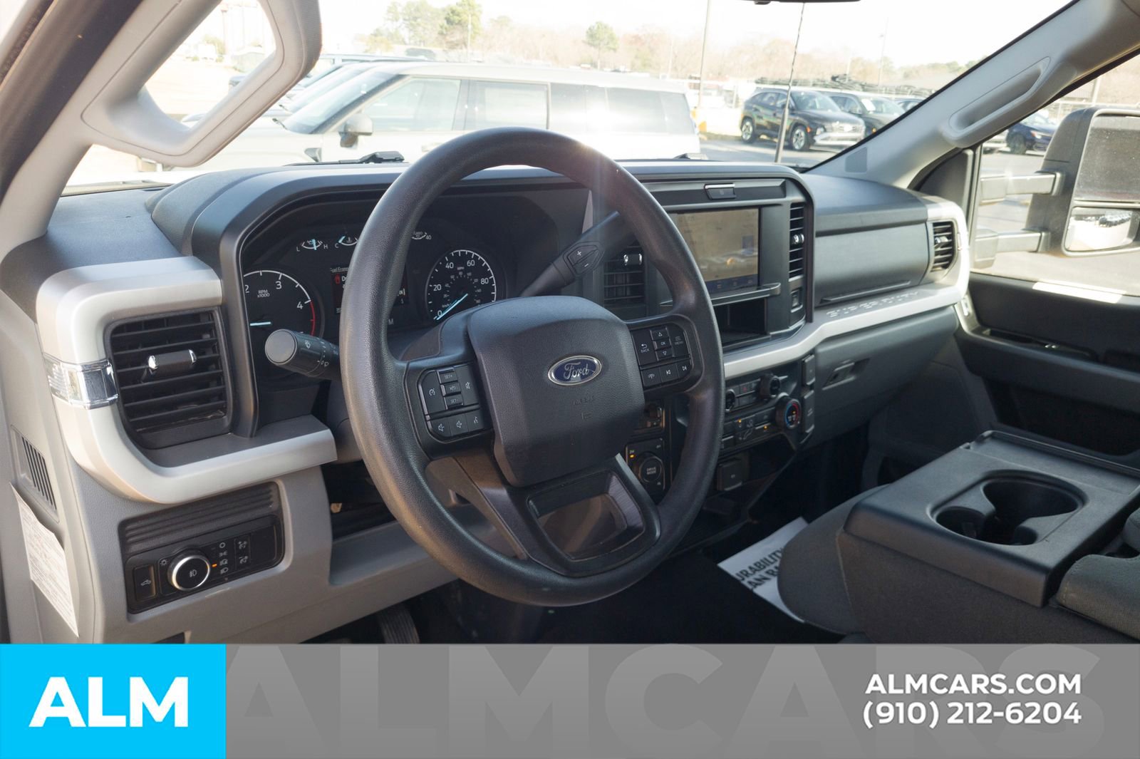 Used 2025 Ford F350 XLT image 15