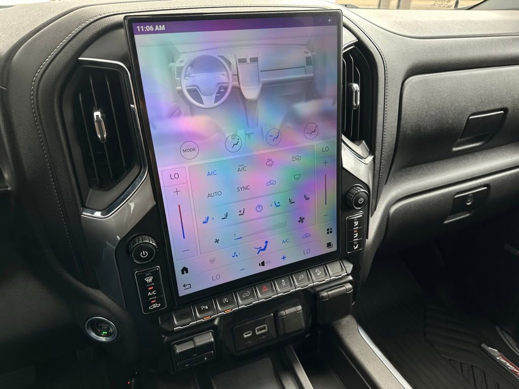 Used 2021 Chevrolet Silverado 1500 LTZ image 24