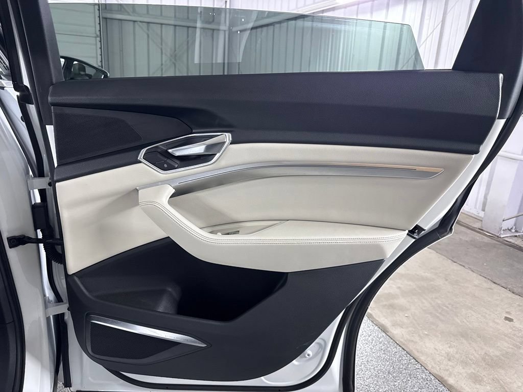 Used 2019 Audi e-tron Premium Plus w/ Cold Weather Package AWD/4WD image 46