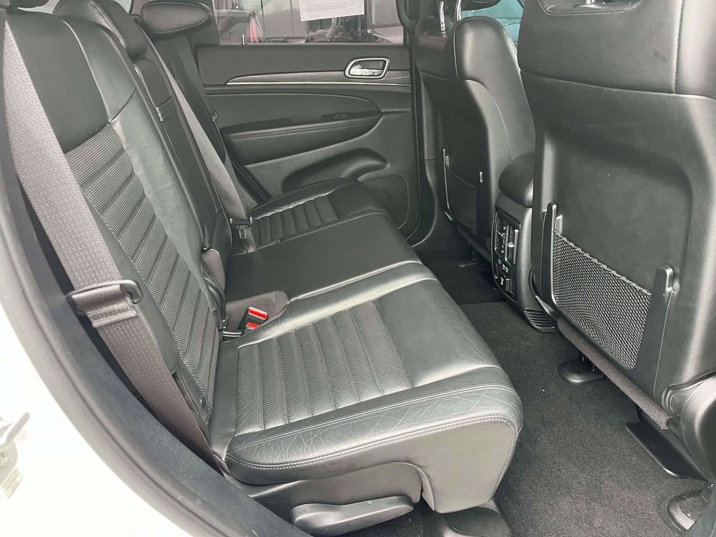 Used 2020 Jeep Grand Cherokee Limited X image 9