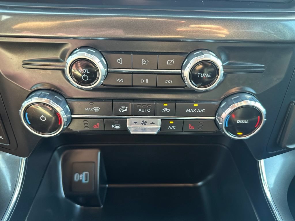 Used 2023 Ford F150 XLT w/ Equipment Group 302A High AWD/4WD image 25