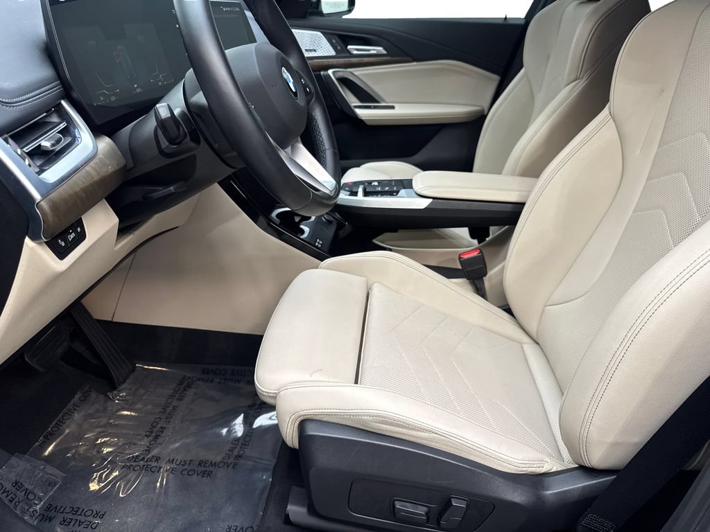 Used 2023 BMW X1 xDrive28i w/ Premium Package AWD/4WD image 27