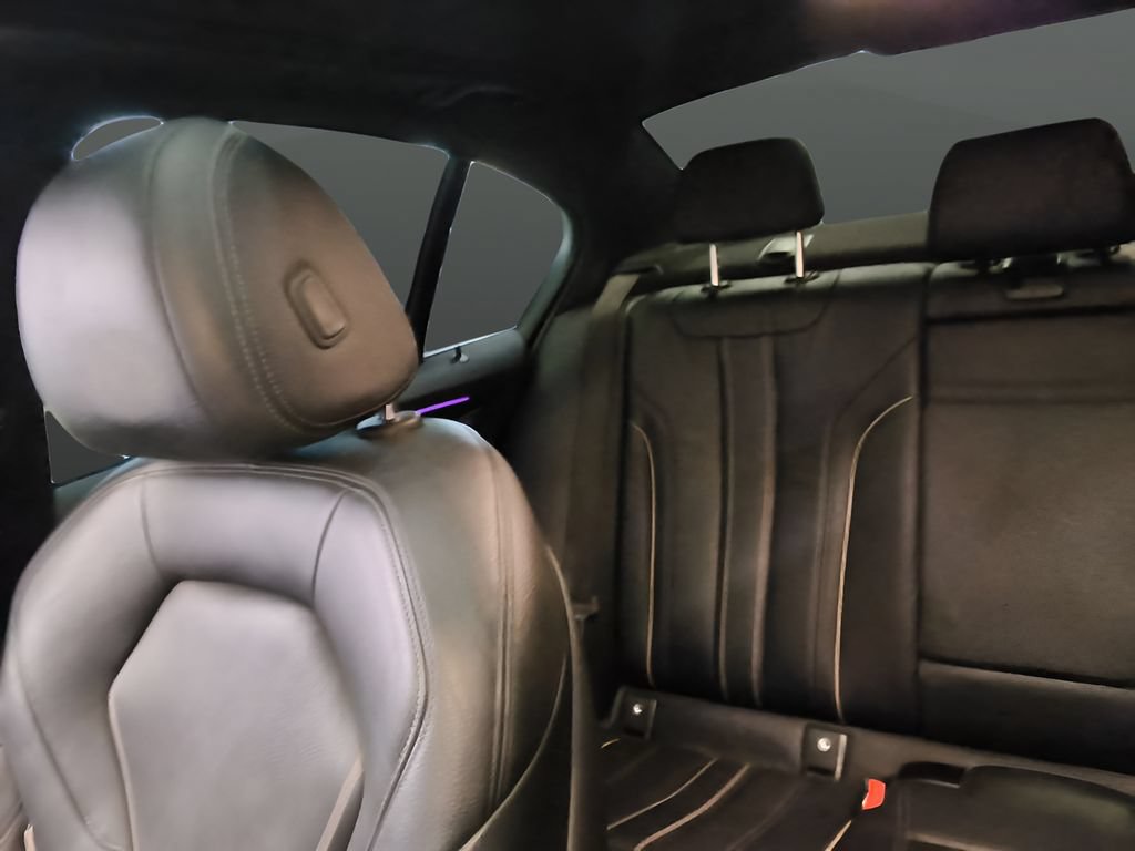 Used 2017 BMW 540i xDrive AWD/4WD image 30