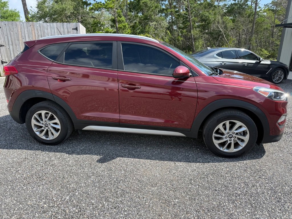 Used 2017 Hyundai Tucson SE FWD image 3
