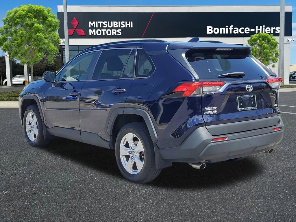 Used 2019 Toyota RAV4 XLE image 4