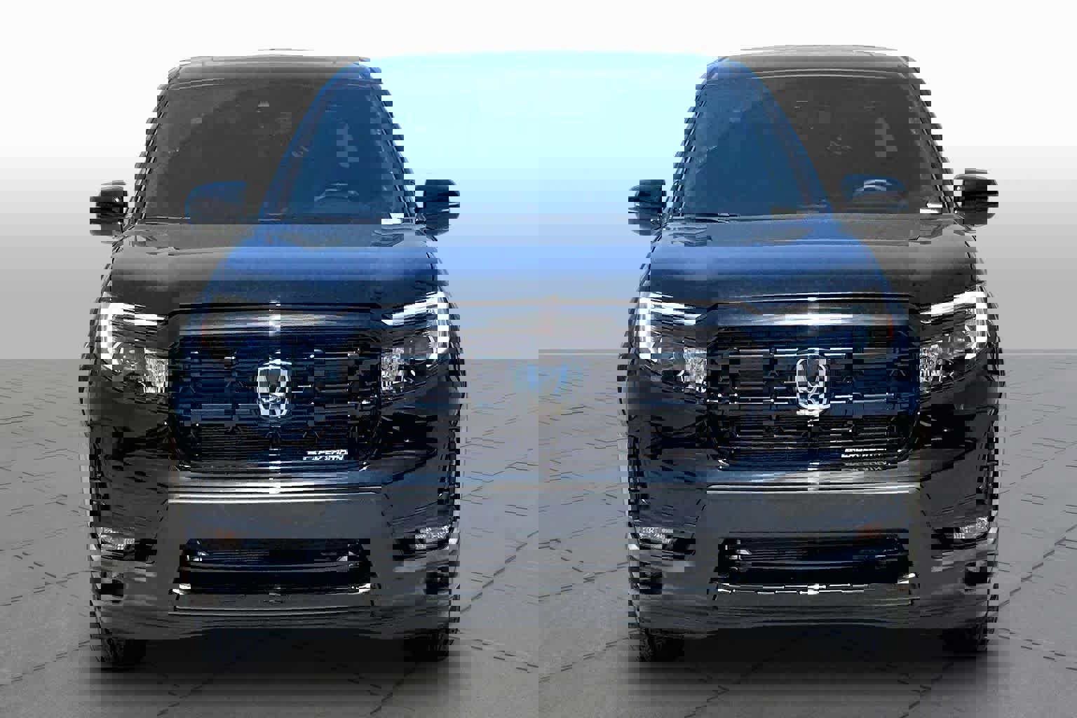 Certified 2026 Honda Ridgeline Black Edition image 4