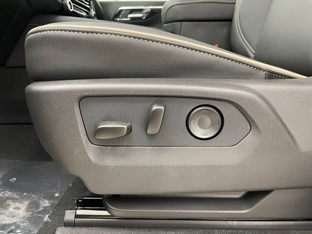 New 2026 Chevrolet Suburban Premier w/ Sun And Tow Package image 10