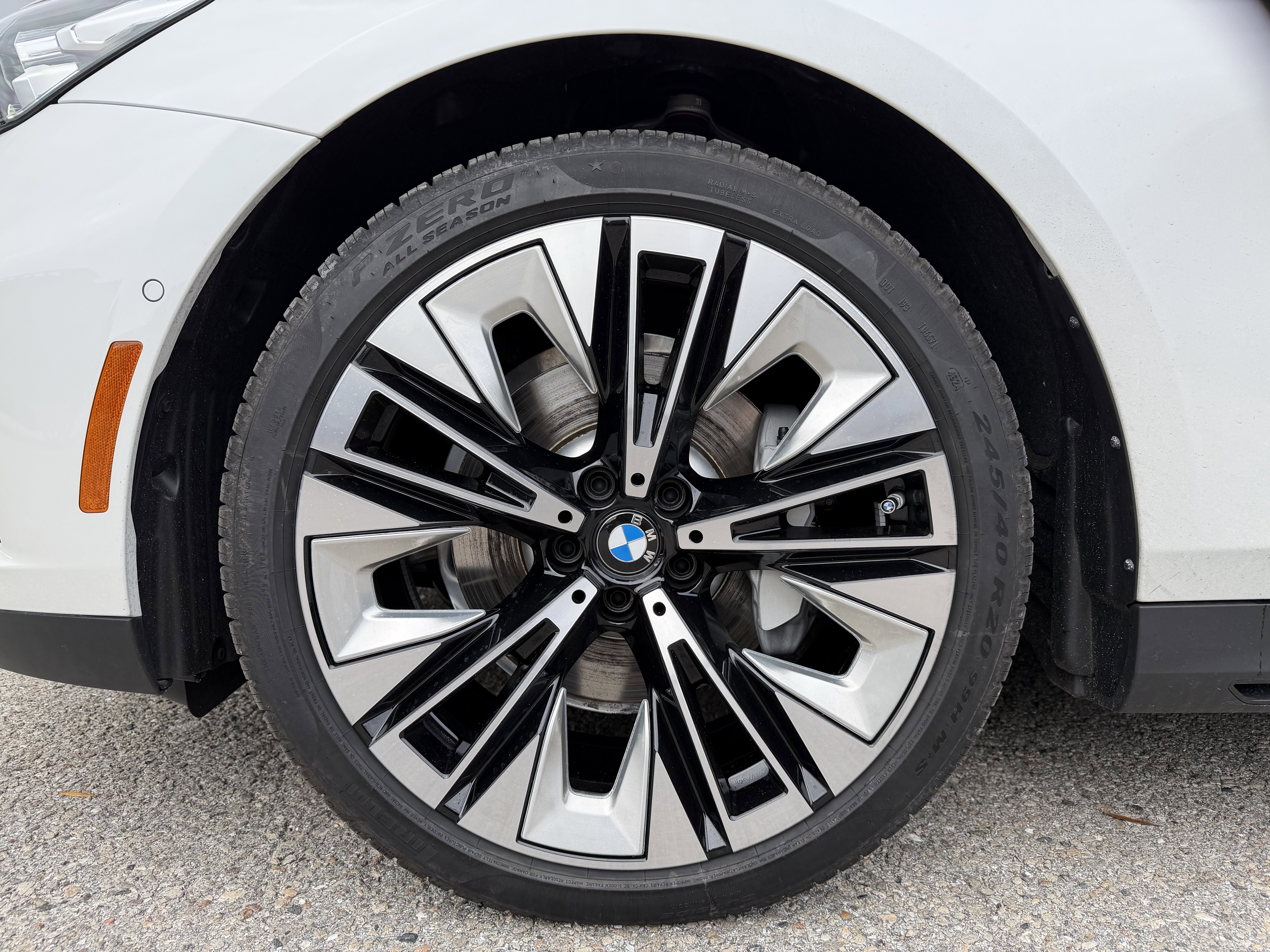 Used 2026 BMW 530i w/ Premium Package image 42