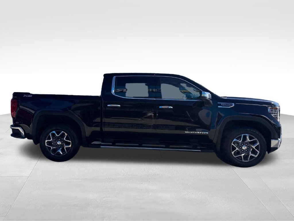Used 2025 GMC Sierra 1500 SLT w/ SLT Premium Package AWD/4WD image 7