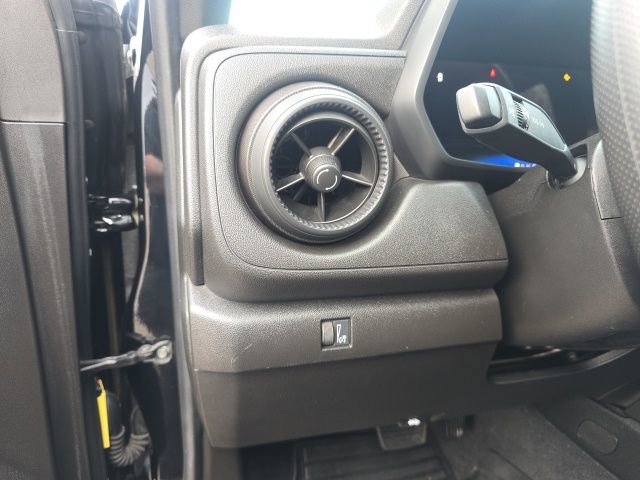 Used 2024 Chevrolet Colorado W/T w/ WT Convenience Package image 13