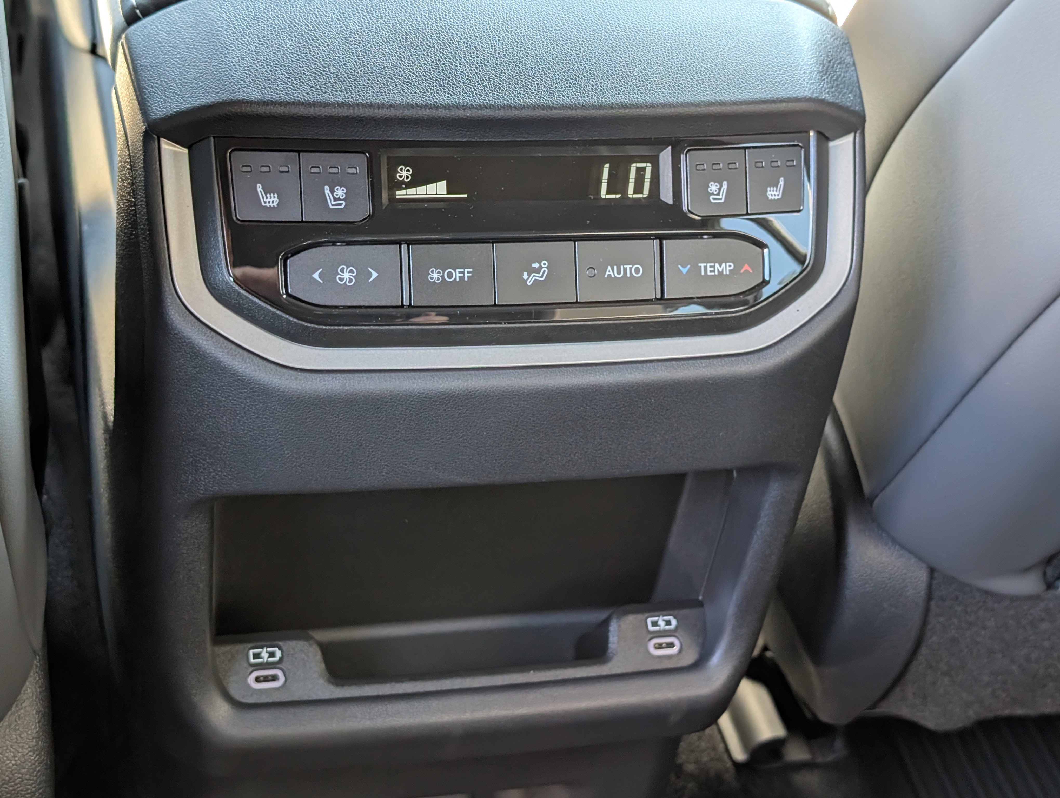 New 2026 Lexus TX 500h AWD w/ Technology Package image 14