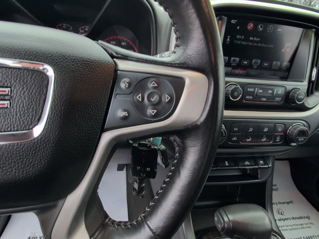 Used 2016 GMC Canyon SLE w/ SLE Convenience Package image 24