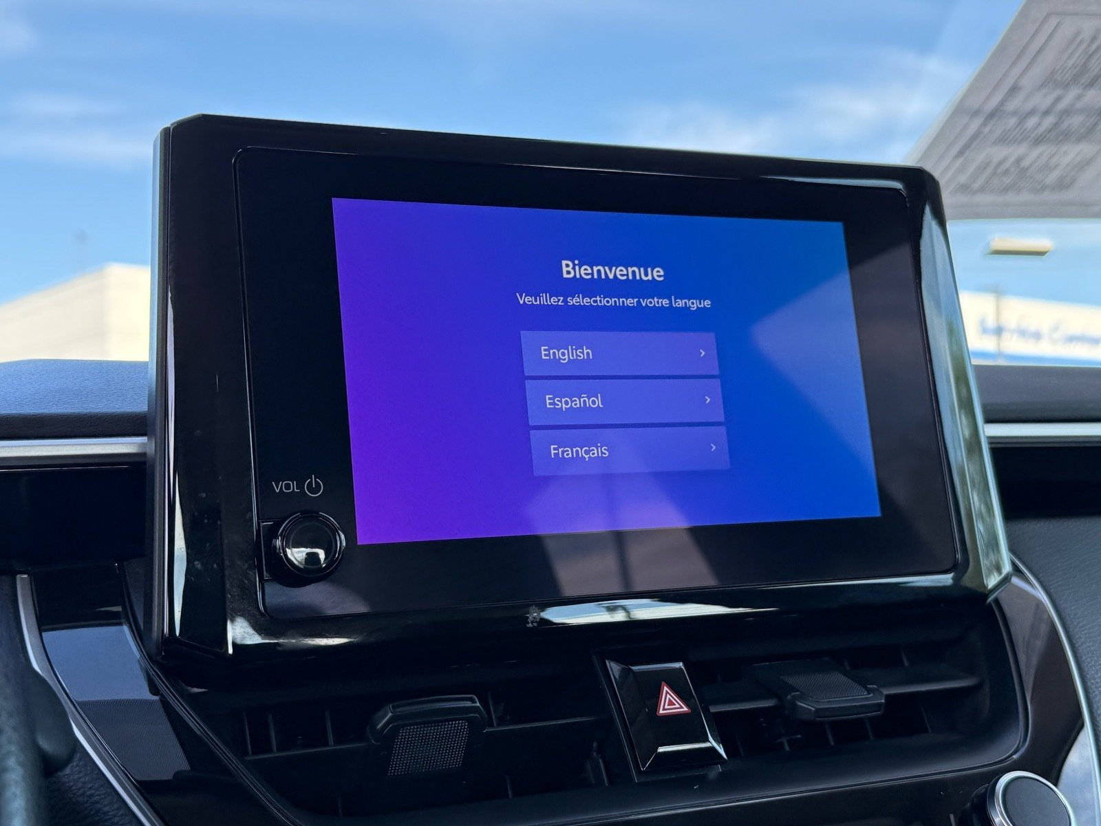 Used 2025 Toyota Corolla LE FWD image 21