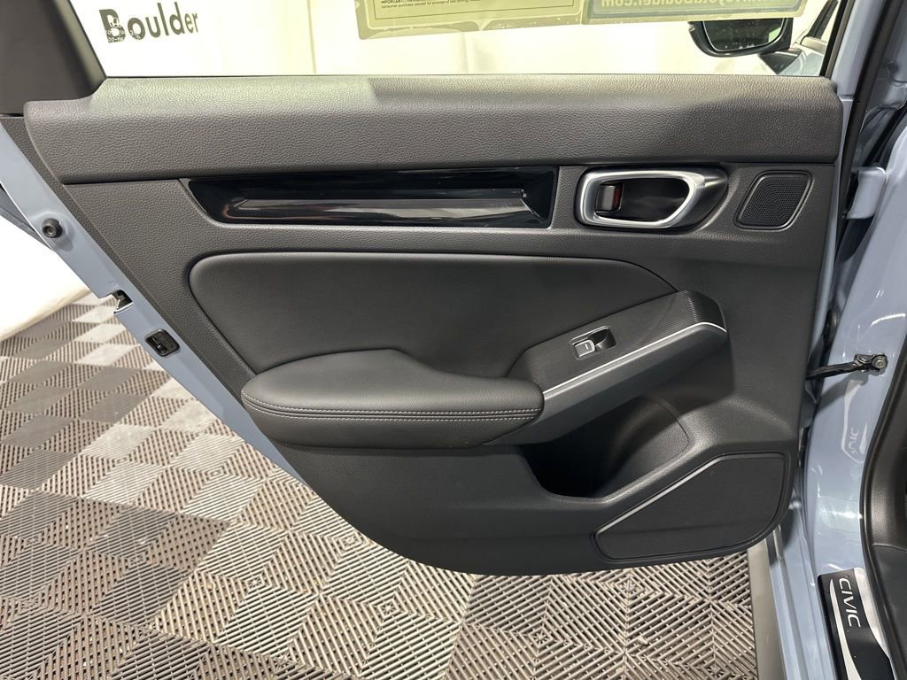 Used 2025 Honda Civic Sport Touring image 19
