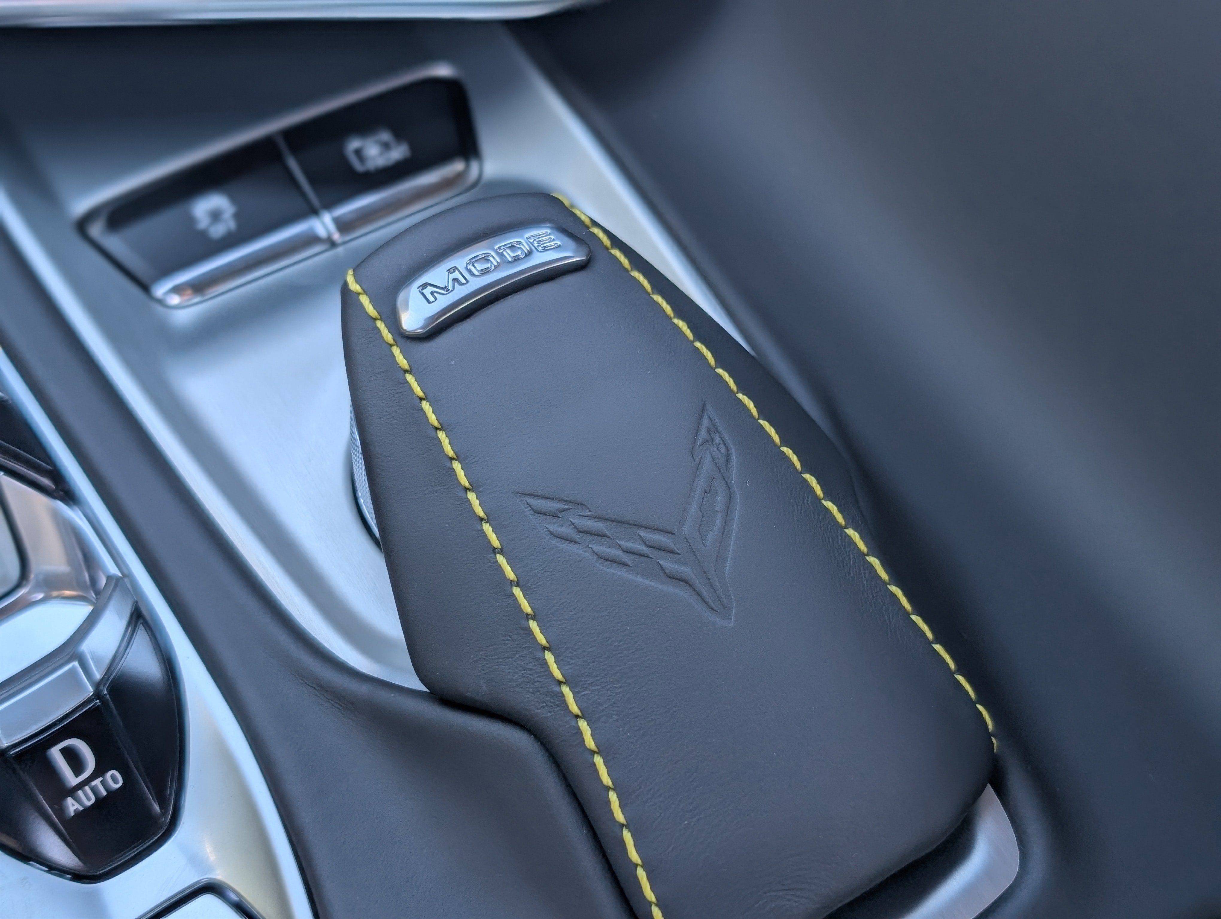 Used 2023 Chevrolet Corvette Stingray Premium Cpe w/ Z51 Performance Package image 38