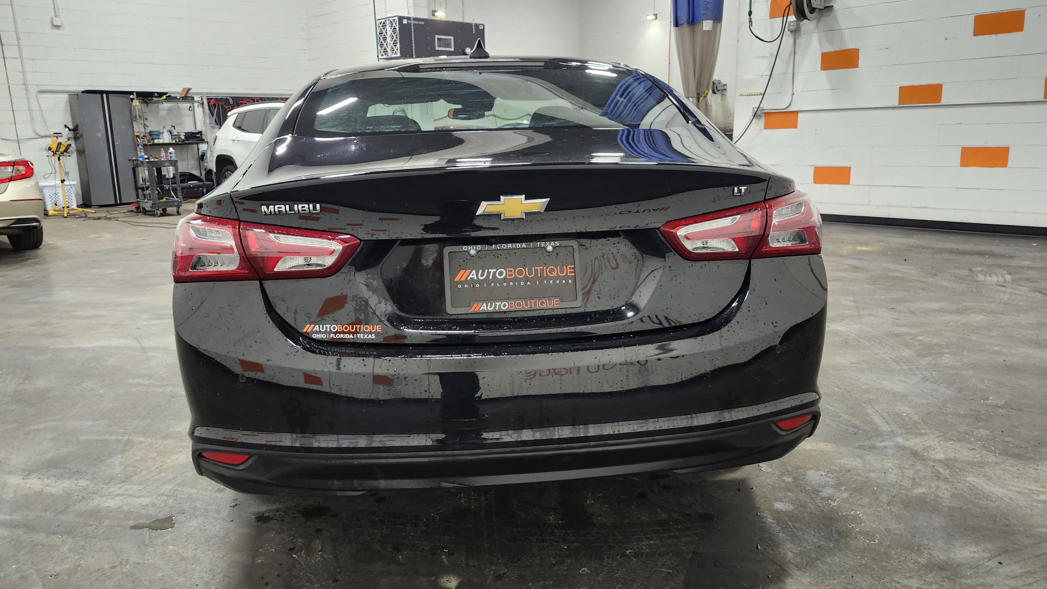 Used 2022 Chevrolet Malibu LT image 15