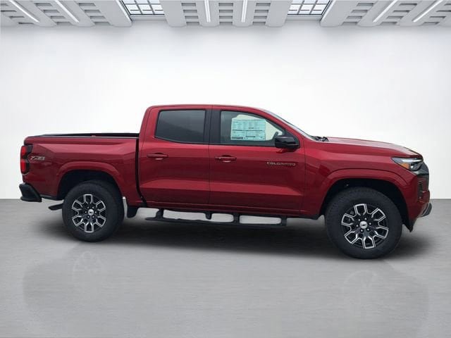 New 2026 Chevrolet Colorado Z71 w/ Technology Package AWD/4WD image 3