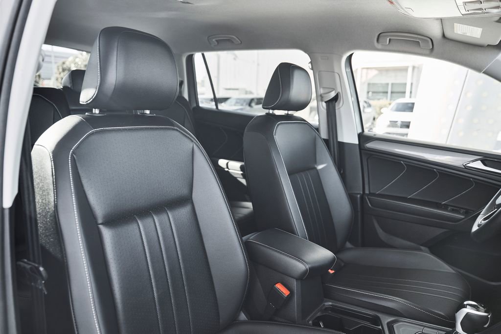 Used 2024 Volkswagen Tiguan Wolfsburg Edition FWD image 22