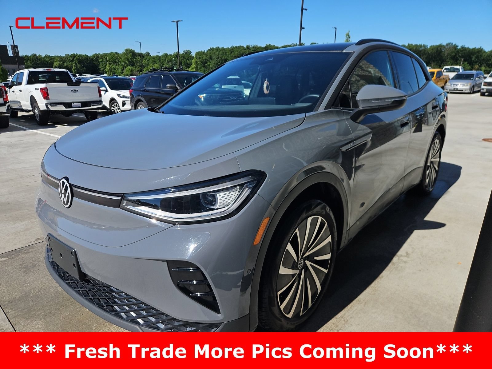 Used 2024 Volkswagen ID.4 S RWD image 2