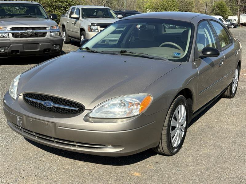 Used 2003 Ford Taurus LX image 26