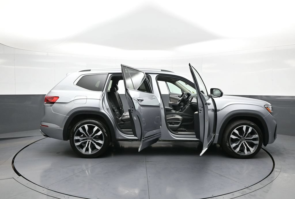 Used 2023 Volkswagen Atlas SEL Premium AWD/4WD image 44