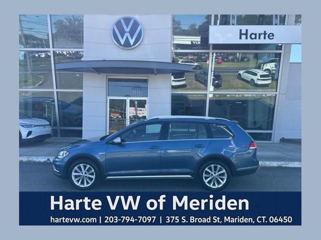 Used 2018 Volkswagen Golf Alltrack SE AWD/4WD image 1