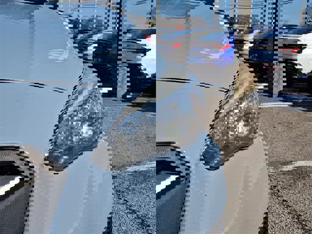 Used 2018 Subaru Crosstrek 2.0i image 9