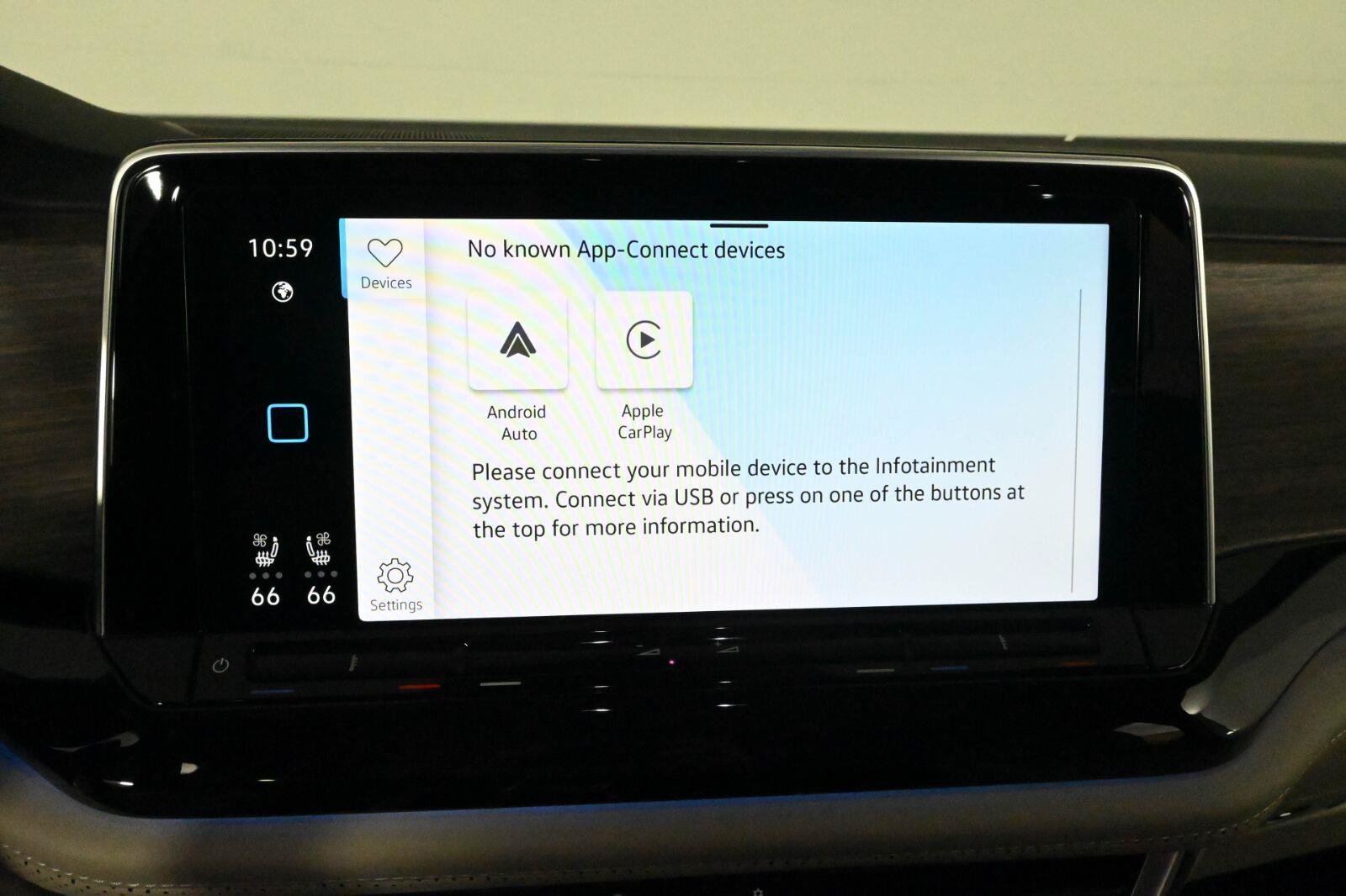 Certified 2025 Volkswagen Atlas SEL AWD/4WD image 29