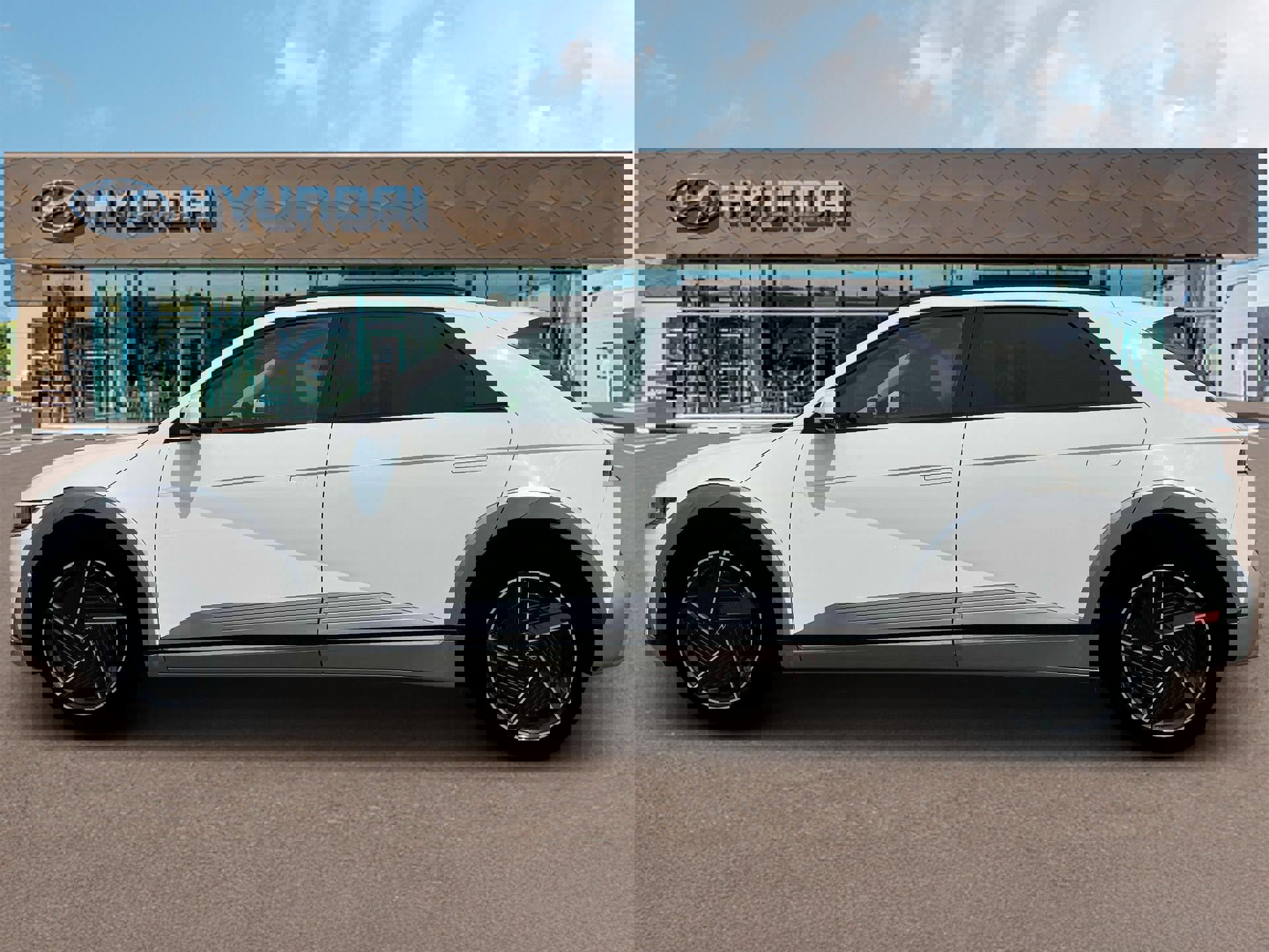 New 2025 Hyundai Ioniq 5 Limited image 3