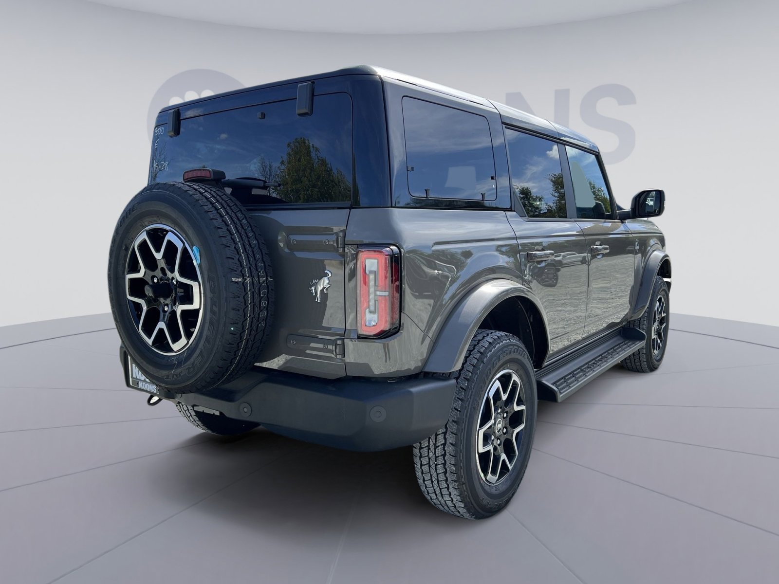 New 2025 Ford Bronco Outer Banks image 7