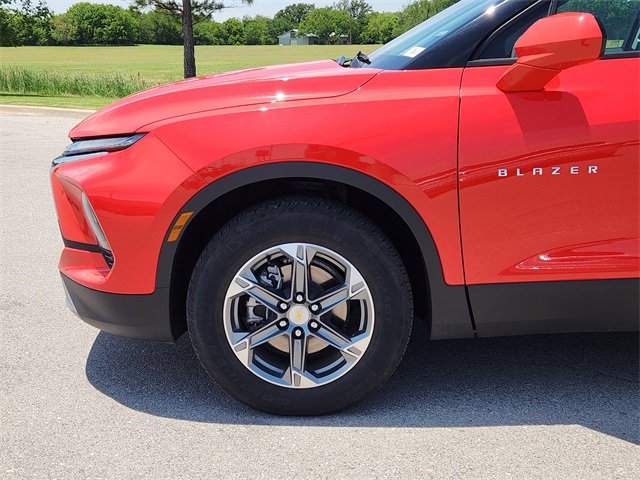 Used 2025 Chevrolet Blazer LT image 8