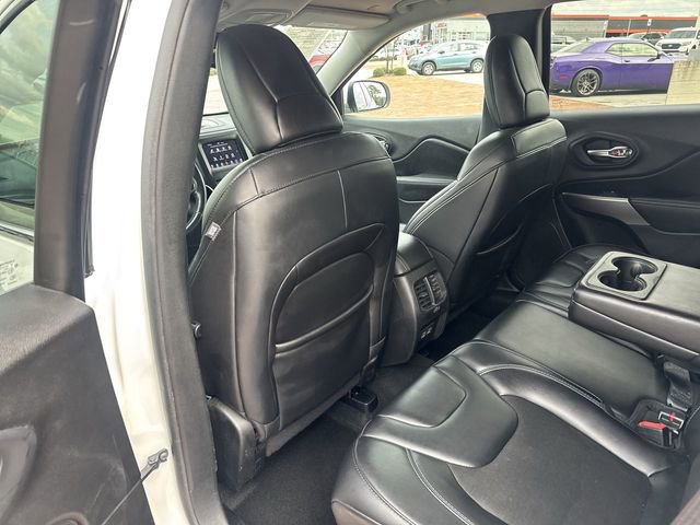 Used 2021 Jeep Cherokee Latitude Plus image 25