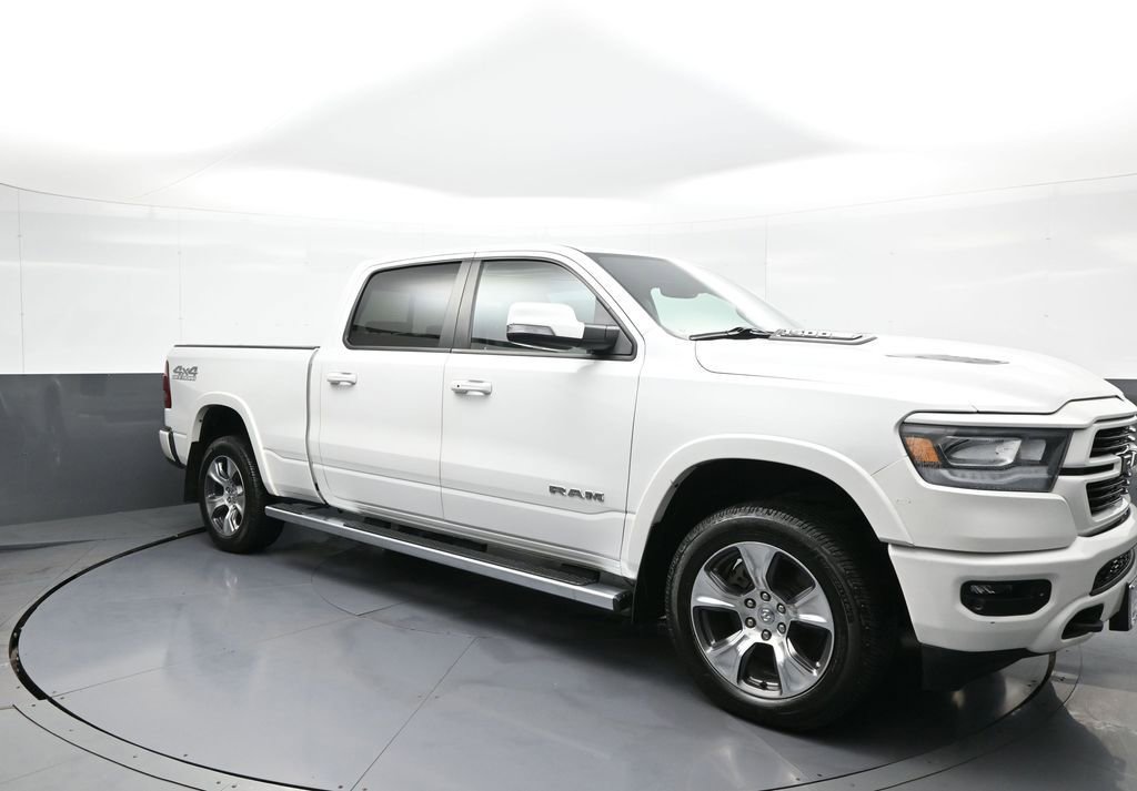 Used 2022 RAM 1500 Laramie AWD/4WD image 4