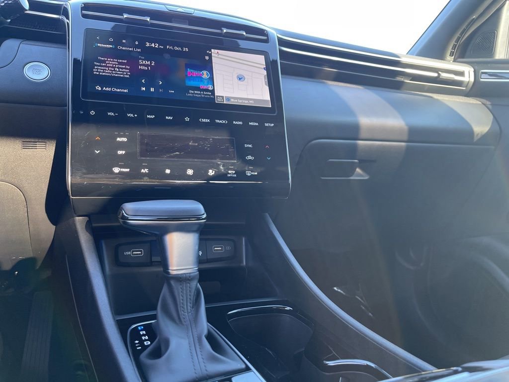 Used 2024 Hyundai Santa Cruz Limited image 31