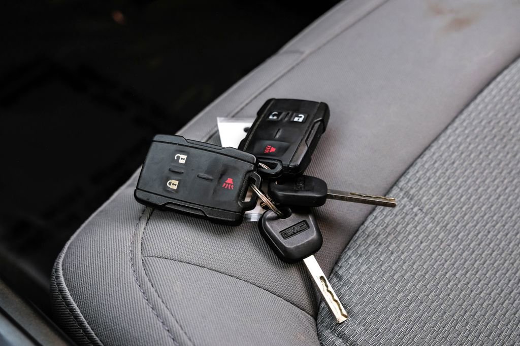 Used 2018 GMC Canyon 2WD Crew Cab w/ Convenience Package image 55