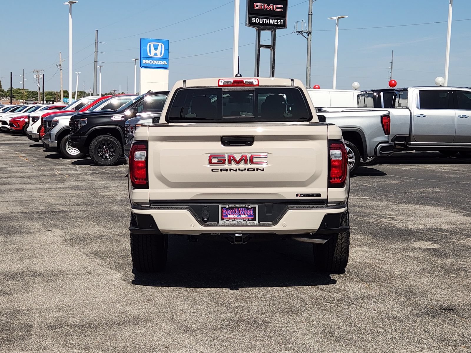 New 2026 GMC Canyon Elevation w/ Convenience Package RWD image 8