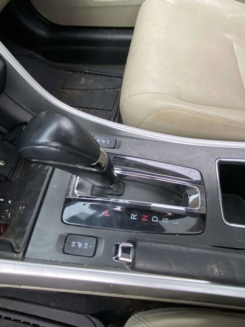 Used 2015 Honda Accord EX-L image 19