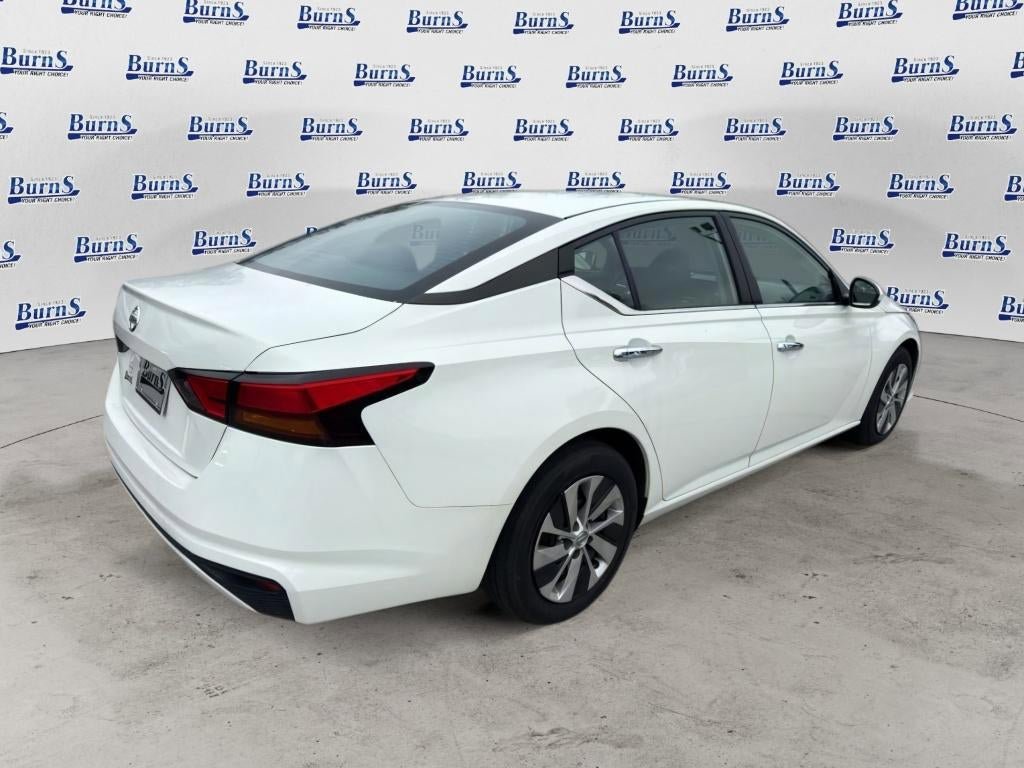Used 2022 Nissan Altima 2.5 S FWD image 7