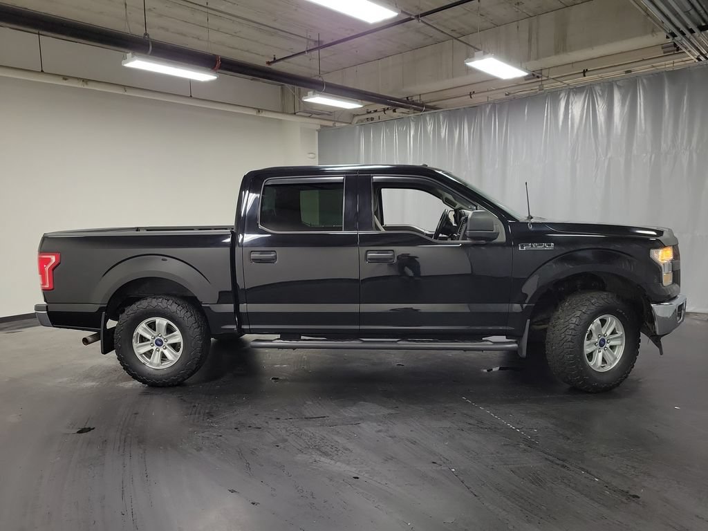Used 2017 Ford F150 XLT RWD image 10