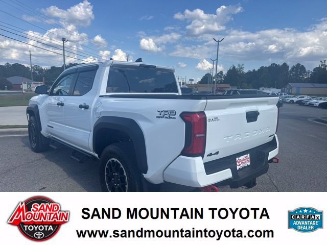 Used 2024 Toyota Tacoma TRD Off-Road AWD/4WD image 5