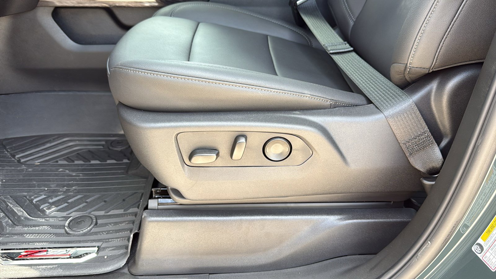 New 2026 Chevrolet Silverado 2500 LTZ w/ LTZ Convenience Package image 10