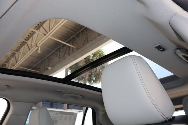 New 2026 Lincoln Aviator AWD image 30