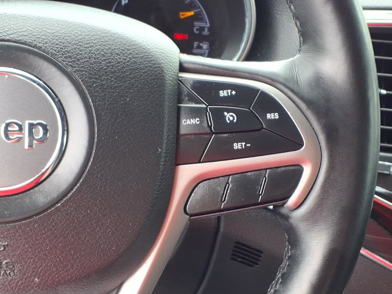 Used 2022 Jeep Grand Cherokee Limited AWD/4WD image 20
