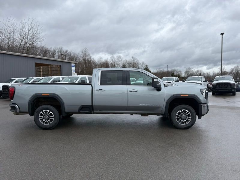 Used 2024 GMC Sierra 3500 SLE w/ SLE Convenience Package image 5