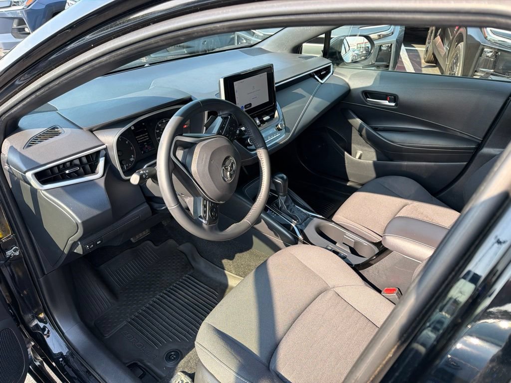 Certified 2025 Toyota Corolla SE FWD image 22