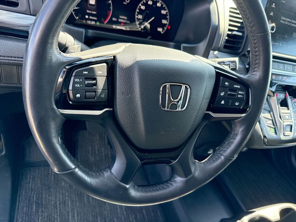 Used 2025 Honda Odyssey Elite image 14
