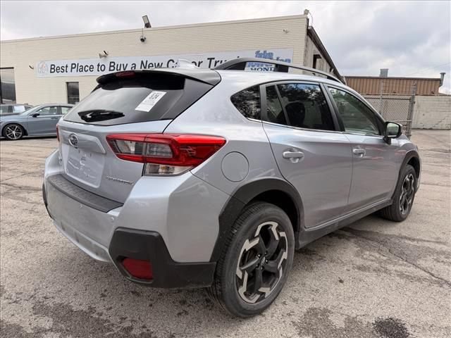 Used 2023 Subaru Crosstrek 2.5i Limited AWD/4WD image 3