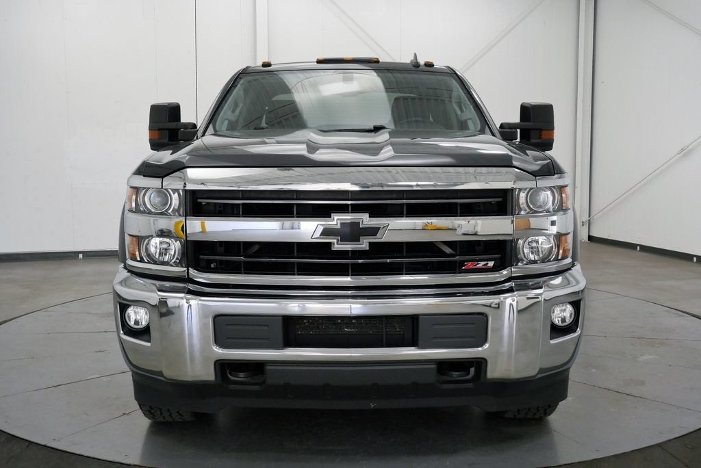 Used 2018 Chevrolet Silverado 2500 LT w/ All Star Edition AWD/4WD image 2
